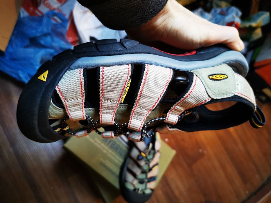 Обувки Keen Newport H2