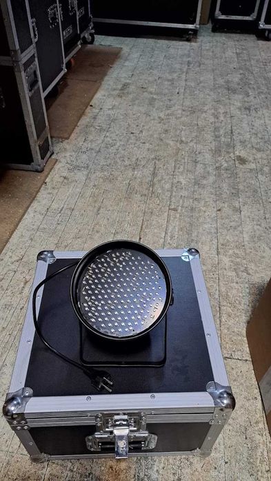 Lumini Par noi cu flightcase