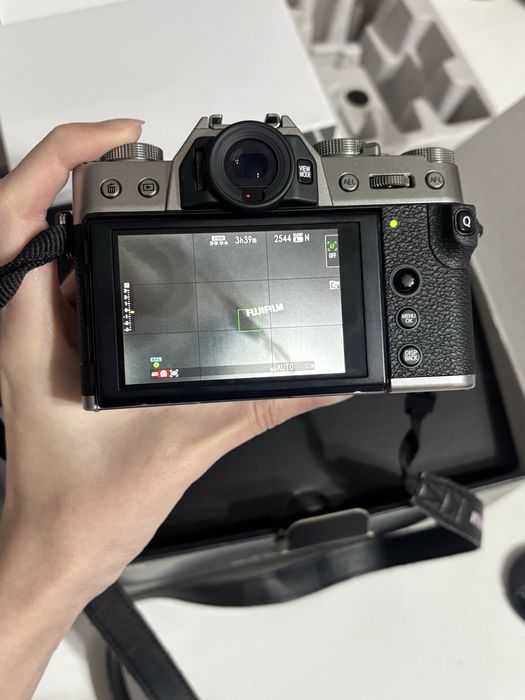 Фотоаппарат, Камера