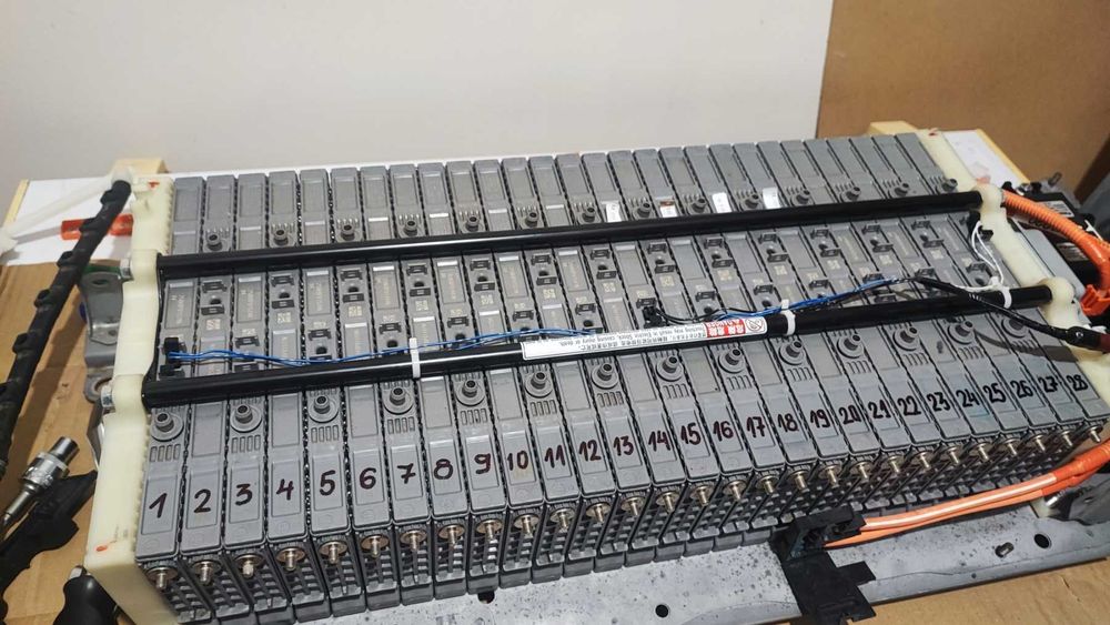 Тествани хибридни батерии на Toyota Prius и Auris с 5.00Ah капацитет