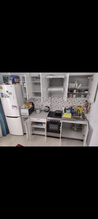 Продам б/у кухонный гарнитур