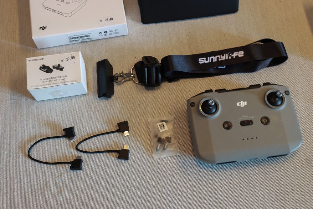 *Чисто Нов* DJI Mavic 3 Classic + RC-N1 + аксесоари – 1 750лв.!