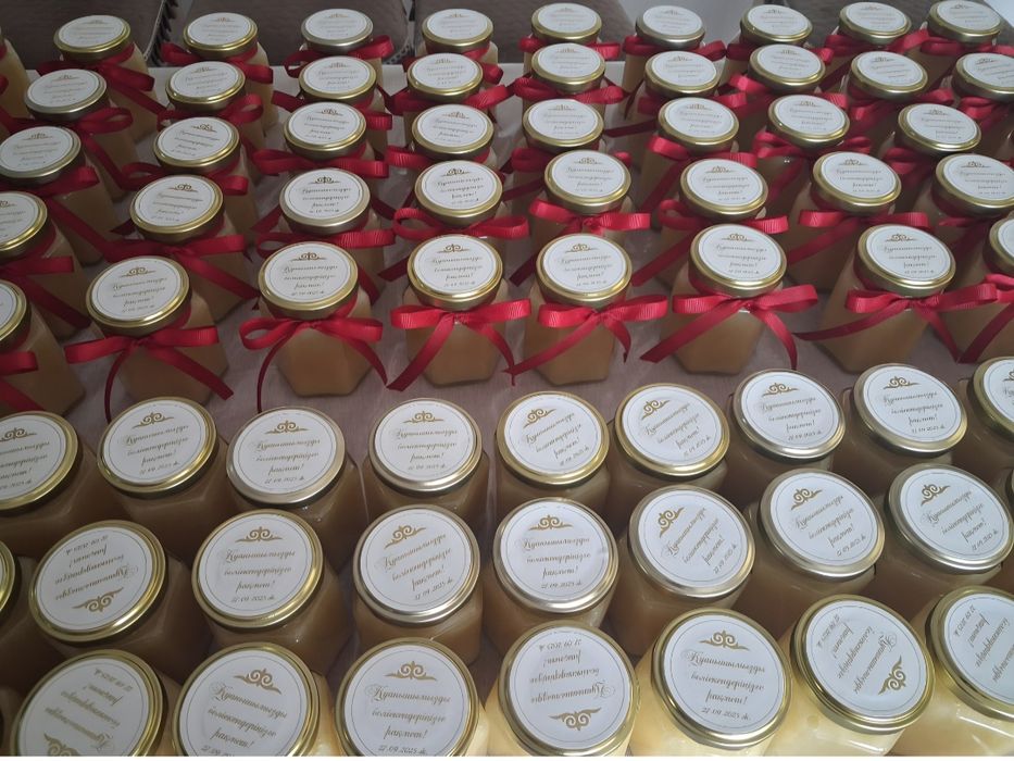 Комплименты гостям, бонбоньерки, тойбастар