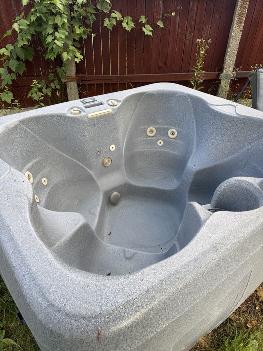 Jacuzzi / Hottub Balboa 4 persoane