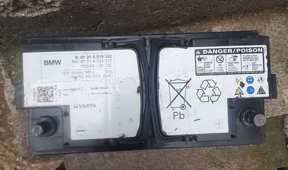 Акомулатор VARTA 90Ah / 900A