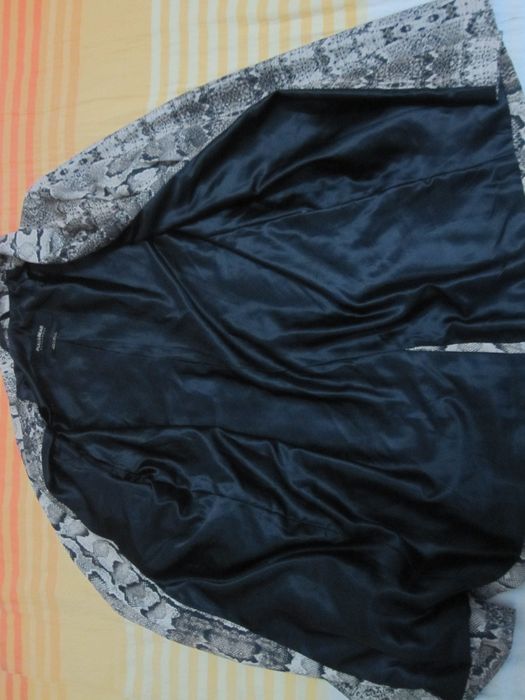 Sacou foarte elegant PULL&BEAR Outerwear,mar.S-ieftin