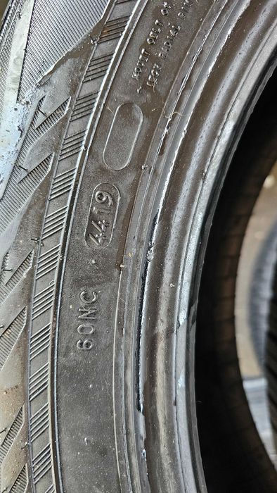 Anvelope 225 60 18 NOKIAN iarna