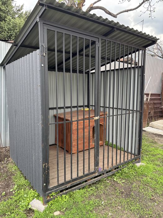 Продам вальер с будкой для собаки