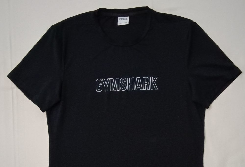 Gymshark Arrival Graphic Shirt оригинална тениска L спорт фитнес тренировки бягане фланелка