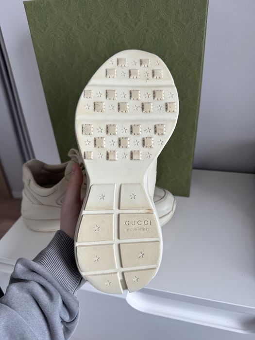 Men's Rhyton trainer with Gucci logo