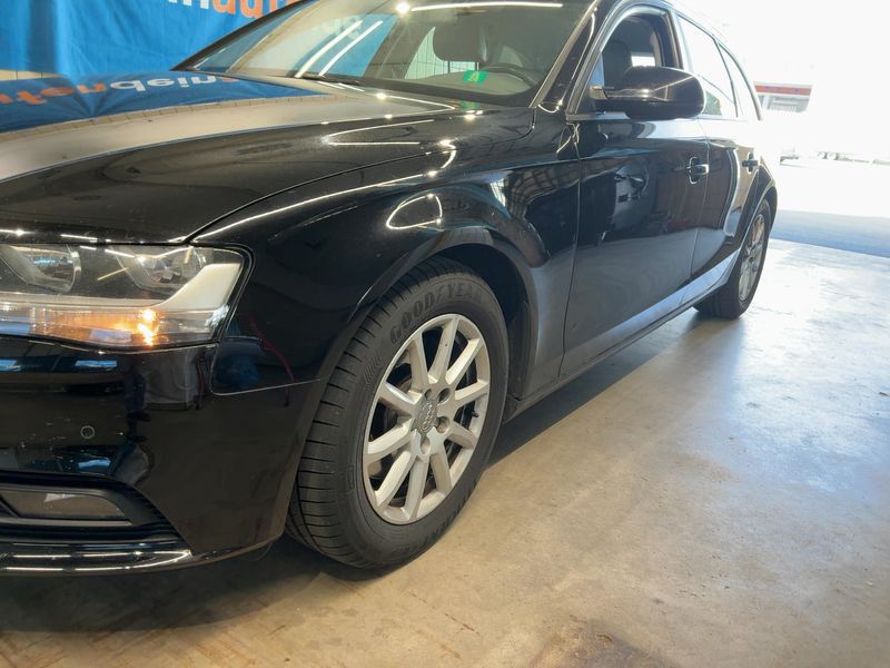 Audi A4 2.0 TDI Attraction 2013
