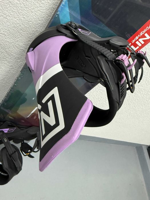 placa noua snowboard nitro future team L142cm