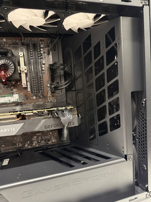 Calculator / Unitate Gaming i9, RTX 2080, 16Gb RAM, 1Tb SSD