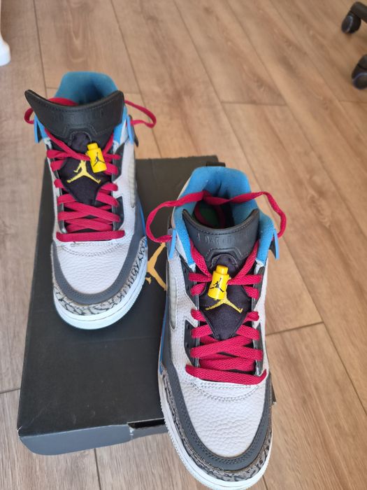 Маратонки Jordan  Spizike Low SE 39