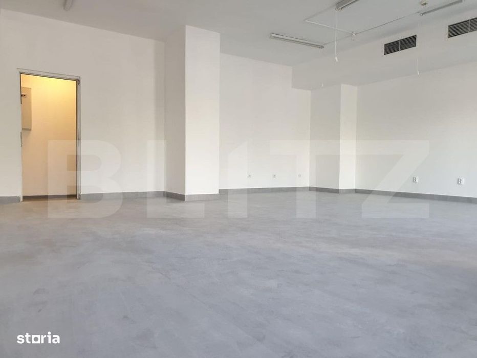 Spatiu comercial cu potential, 200 mp, zona Saturn