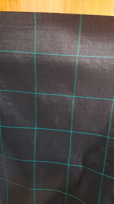 Agrotextil/Antiburuieni diferite dimensiuni 100gr/m tratata UV!