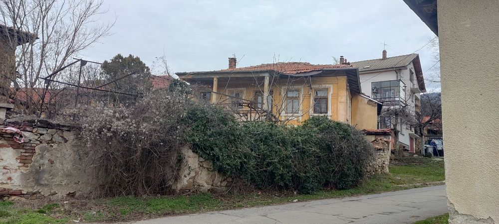 Продава се Къща в Казанлък - 70 кв.м за 190 €/кв.м - Снимка #1