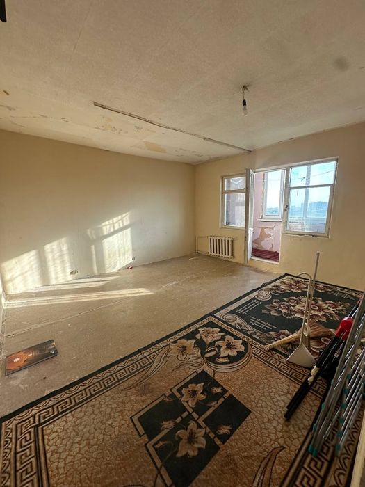 Arenda kvartira Yashnabod tumani Kadishva bozor oldida 1xona lifti bor