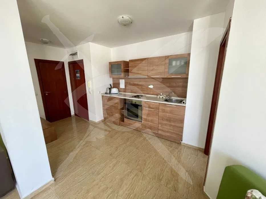 Продава се Тристаен апартамент в к.к. Слънчев бряг - 78 кв.м за 1065 €/кв.м - Снимка #3
