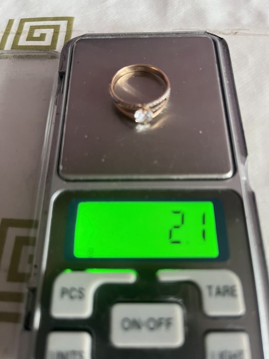 Золотой 585 пробы кольцо