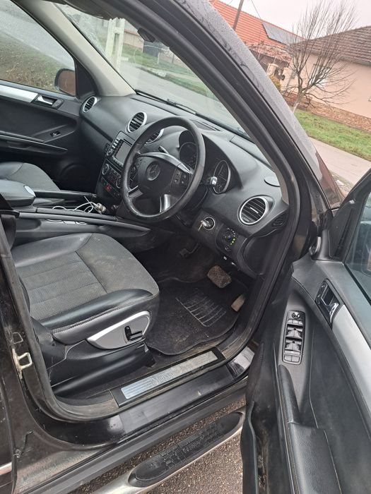 Mercedes ML 280 cdi 2008 7gtronic 2750€