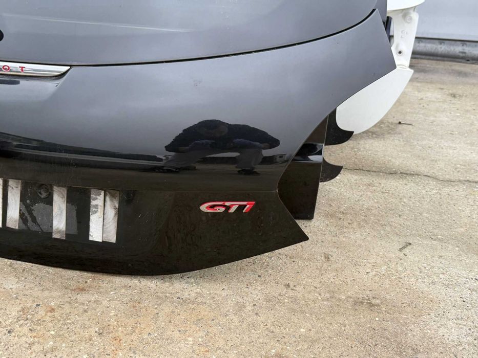 Haion portbagaj cu eleron Peugeot 208 GTI facelift coupe in 2 usi