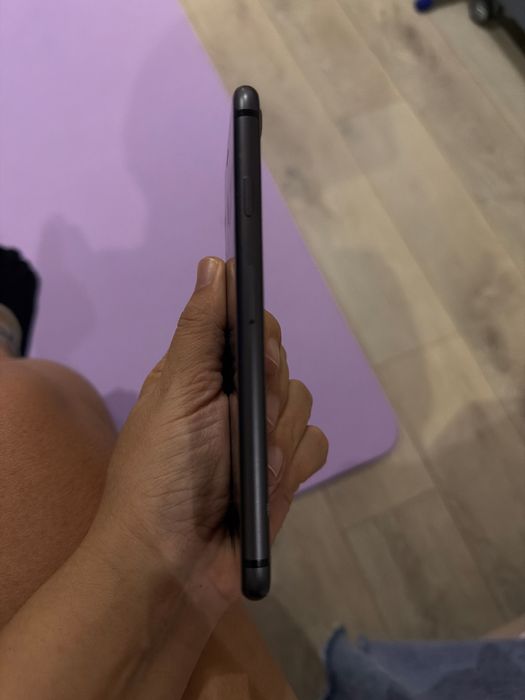 Айфон 8 черный цвет