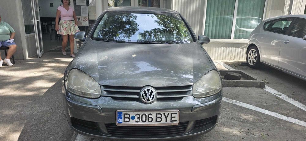 VW Golf 2.0 FSI 150cp Gri 2005