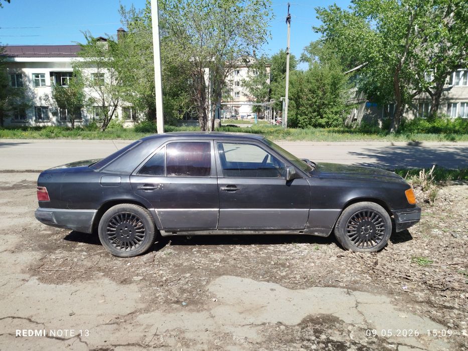 Продам  124 Мерседес