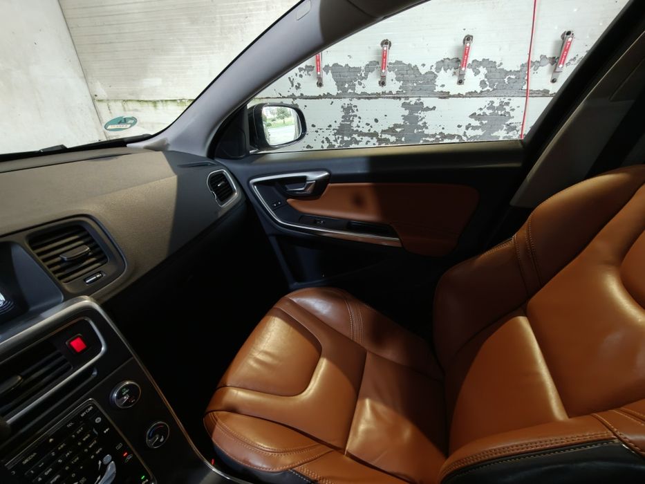 Volvo V60 2.4 Plugin Hibrid