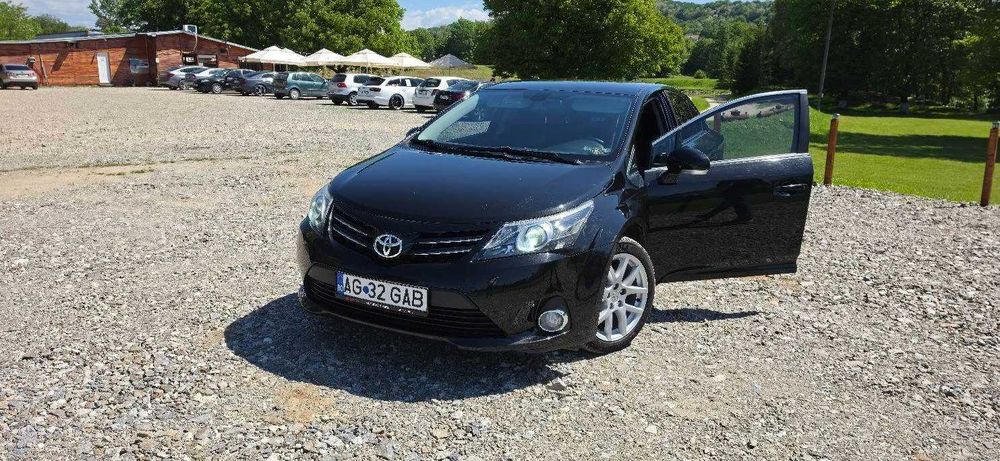 TOYOTA Avensis 2012 — imagine 2