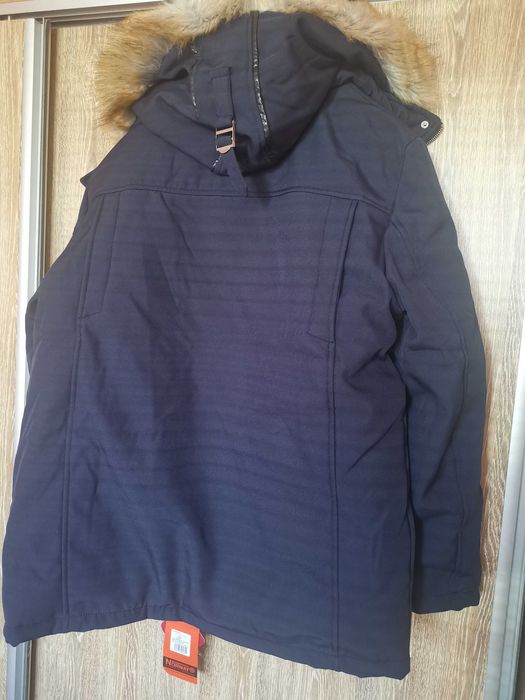 Стилно чисто ново зимно яке с еко пух Geographical Norway.