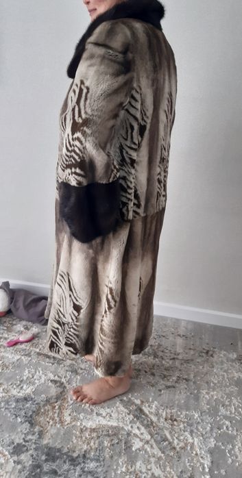 Продам норковую шубу