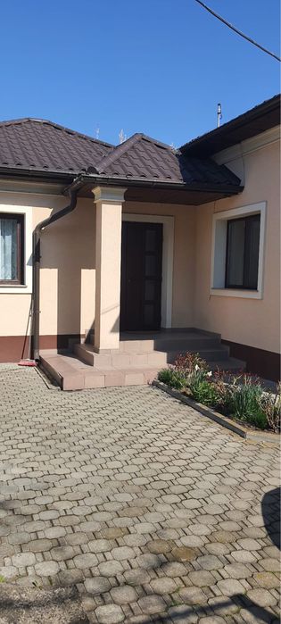 Vand casa in Itcani Suceava