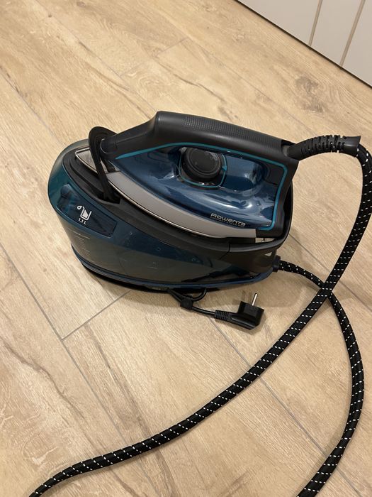 Statie de calcat Rowenta