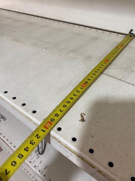 Торговые стеллажи