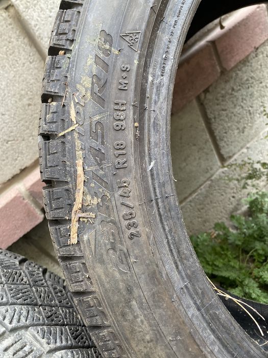 Продам резину б/у Pirelli
