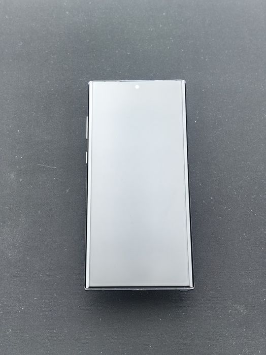 Samsung Galaxy Note 10 Plus  256 GB ID-omb302