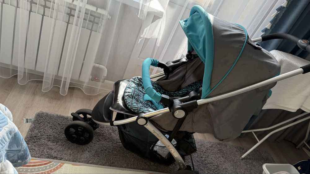 Продам детскую коляску