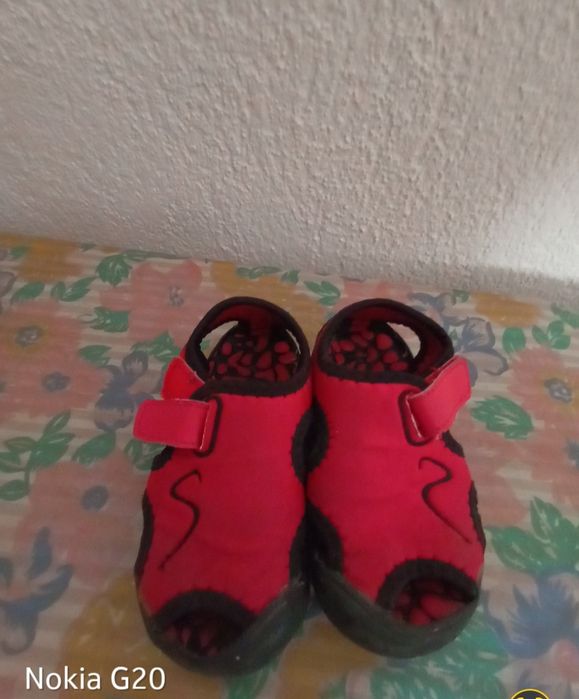 Детски обувки...