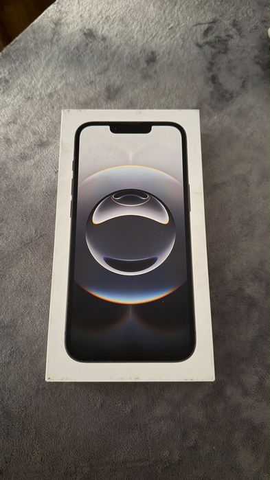 Iphone 16 e , 256 gb