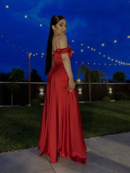 Rochie elegantă, de seara