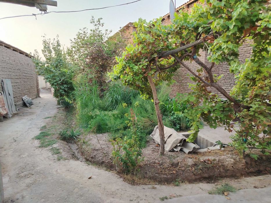 Срочна ер сотилади