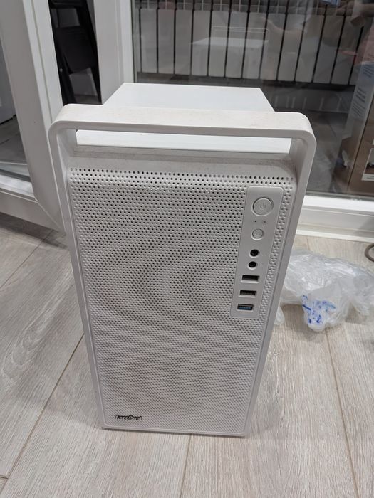 Корпус для ПК Aerocool CS-109, белый