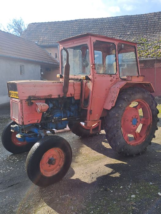 Vand tractor u445L