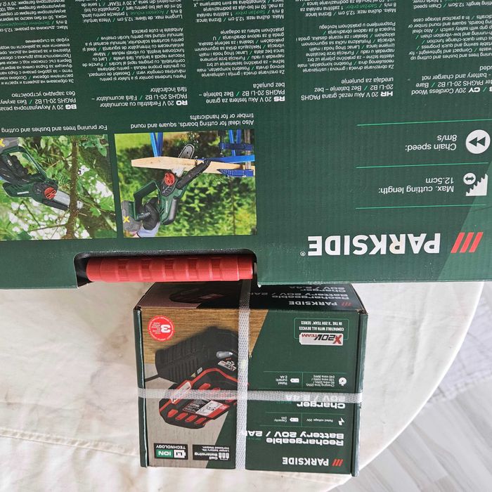 Fierastrau mini drujba Parkside acumulator 20V
