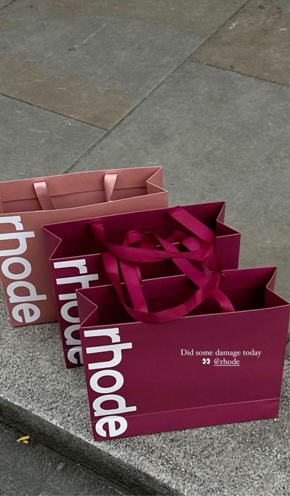 подарочний пакетлар ишлаб чикарамиз