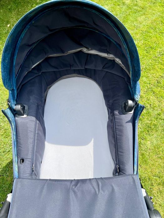 Carucior Stokke Trailz limited edition