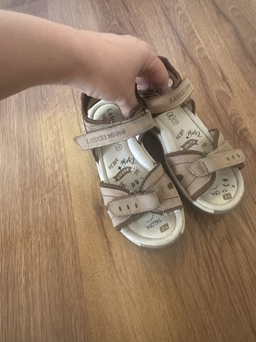 Sandale baieti mar 31