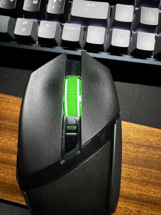 Продам игровую мышь Razer basilisk v3 X hyperspeed